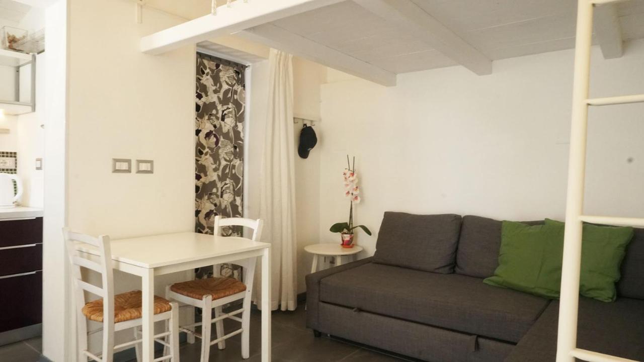 Dependance In Villa Con Piscina Syracuse Eksteriør billede